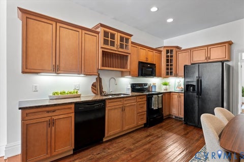 Tiny photo for 2510 E Leigh Street, Richmond, VA 23223 (MLS # 2621145)