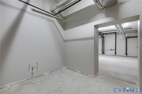 Tiny photo for 15 N 18th Street, Richmond, VA 23223 (MLS # 2603303)