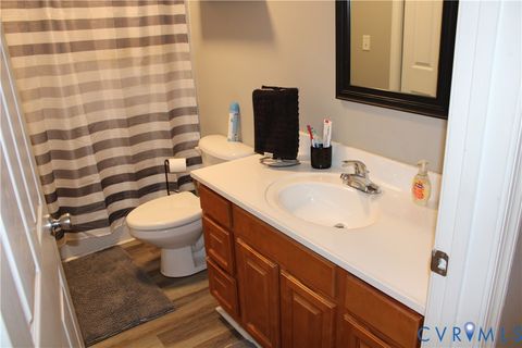 Tiny photo for 5113 Crossvine Drive, North Chesterfield, VA 23237 (MLS # 2606768)