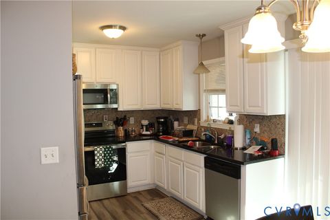 Tiny photo for 5113 Crossvine Drive, North Chesterfield, VA 23237 (MLS # 2606768)