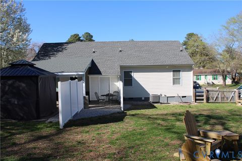 Tiny photo for 5113 Crossvine Drive, North Chesterfield, VA 23237 (MLS # 2606768)