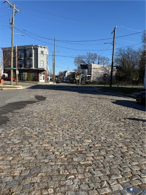 Tiny photo for 1001 N 21st Street, Richmond, VA 23223 (MLS # 2532569)