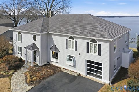 202 W Gwynnfield Road Tappahannock VA 22560