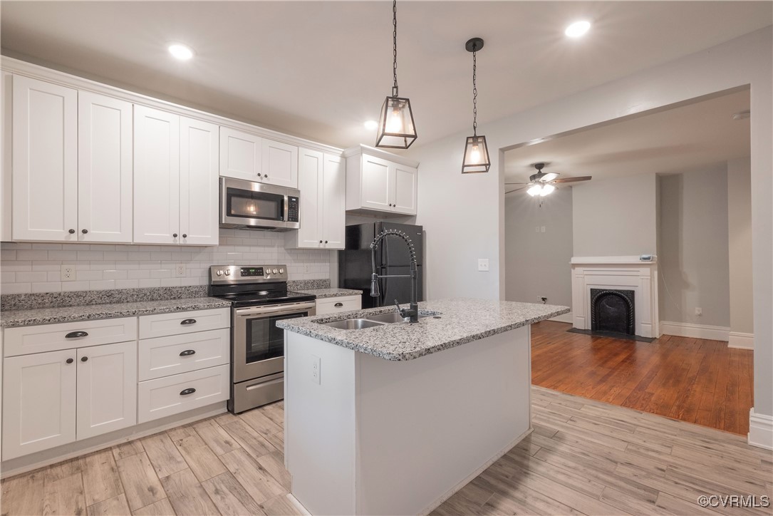 Richmond, Virginia 23224, United States, 4 Bedrooms Bedrooms, ,3 BathroomsBathrooms,Residential,Active,128582