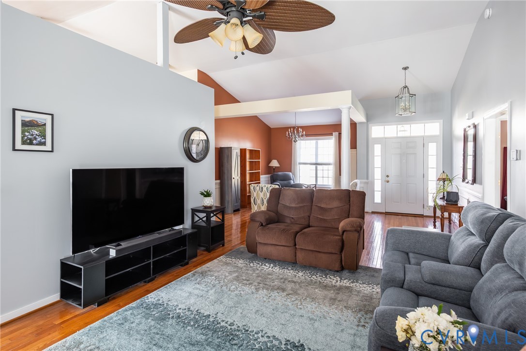 7432 Johnsonville Way