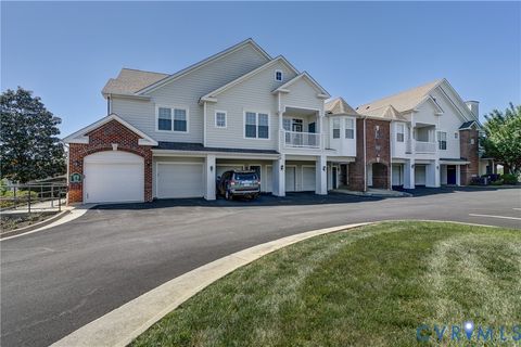Photo of 830 Beverley Drive #305, Charlottesville, VA 22911 (MLS # 2609134)