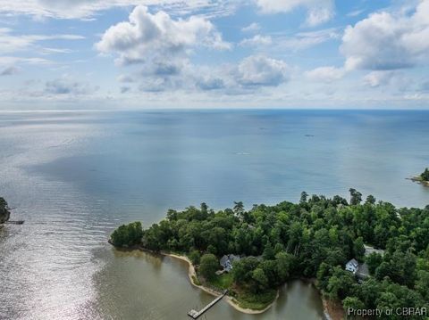 A home in Reedville