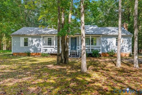 Photo of 2753 Judes Ferry Road, Powhatan, VA 23139 (MLS # 2527890)