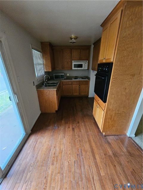 Tiny photo for 1014 N Harrison Street, Richmond, VA 23220 (MLS # 2530764)