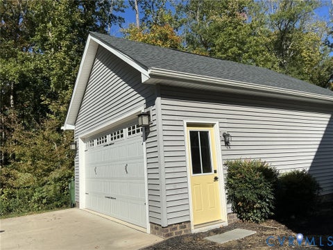 Tiny photo for 6520 Vischer Road, Richmond, VA 23225 (MLS # 2628387)