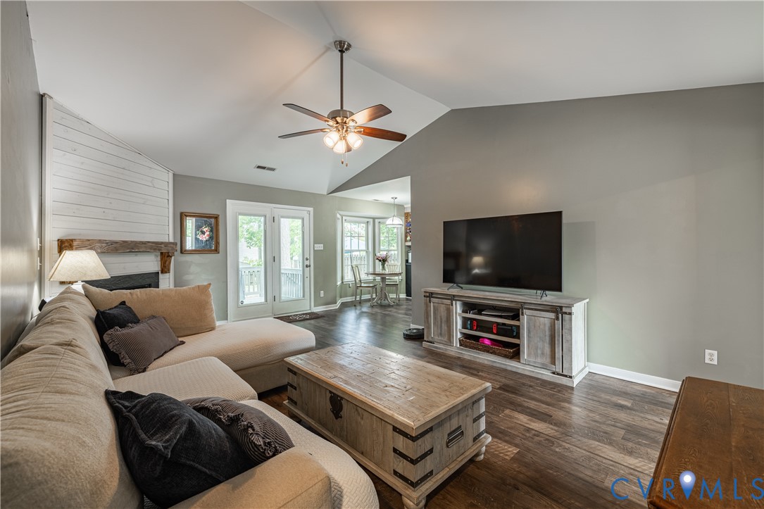 7932 Featherchase Court