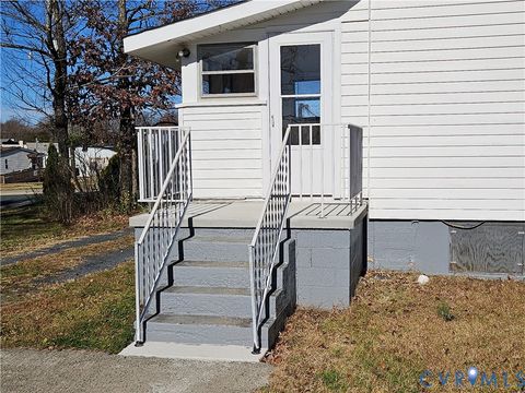 Tiny photo for 74 Conner Street, Dillwyn, VA 23936 (MLS # 2532197)