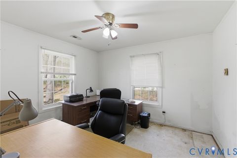 Tiny photo for 15 Timberland Drive, Fredericksburg, VA 22407 (MLS # 2608272)