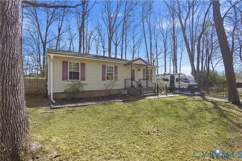 Tiny photo for 15 Timberland Drive, Fredericksburg, VA 22407 (MLS # 2608272)