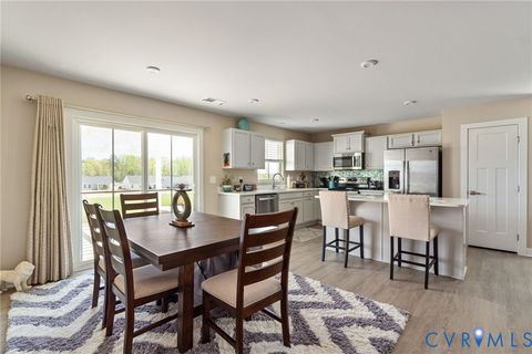 Tiny photo for 7495 Southamptonshire Way, New Kent, VA 23124 (MLS # 2609007)