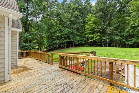 Tiny photo for 8218 Macandrew Place, Chesterfield, VA 23838 (MLS # 2619450)