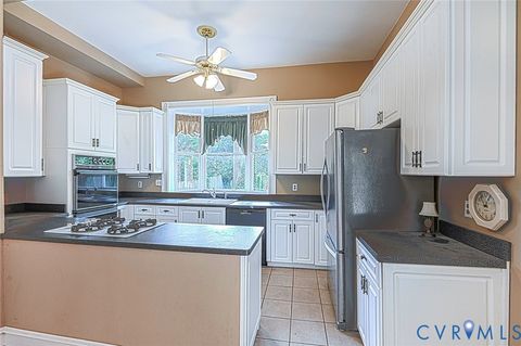 Tiny photo for 1914 Hanover Avenue, Richmond, VA 23220 (MLS # 2617470)