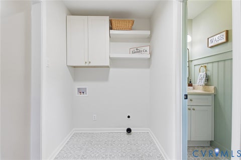 Tiny photo for 9201 Sherwood Drive, Quinton, VA 23141 (MLS # 2626445)