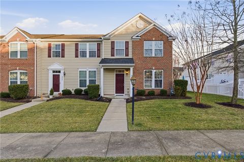 Photo of 8216 Creekside Bluffs Lane, Mechanicsville, VA 23111 (MLS # 2604731)