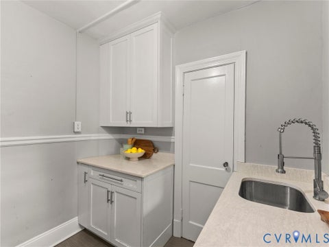 Tiny photo for 2810 Kensington Avenue #U10, Richmond, VA 23221 (MLS # 2622963)