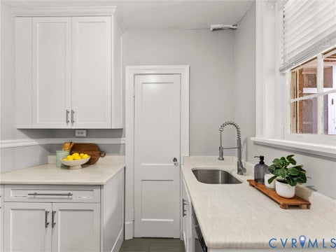 Tiny photo for 2810 Kensington Avenue #U10, Richmond, VA 23221 (MLS # 2622963)