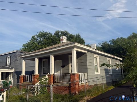 Photo of 612 Virginia Avenue, Petersburg, VA 23803 (MLS # 2617233)