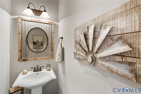 Tiny photo for 6009 Swans Lane, Mechanicsville, VA 23111 (MLS # 2609052)