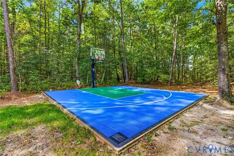 Tiny photo for 6009 Swans Lane, Mechanicsville, VA 23111 (MLS # 2609052)