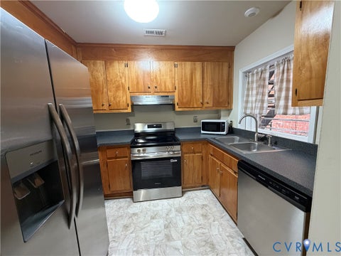 Photo of 2030 Monument Avenue #1, Richmond, VA 23220 (MLS # 2629248)