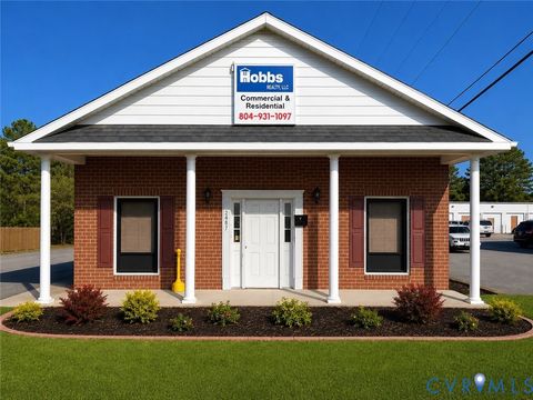 Tiny photo for 3287 S Crater Road, Petersburg, VA 23805 (MLS # 2618017)