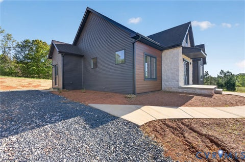 Tiny photo for 9041 Stonewall Road, Appomattox, VA 24522 (MLS # 2625920)