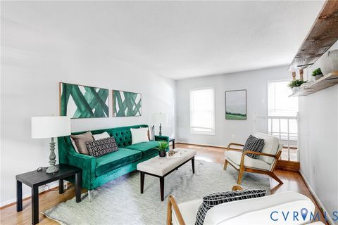 Tiny photo for 510 Overcliff Court, Midlothian, VA 23114 (MLS # 2616991)