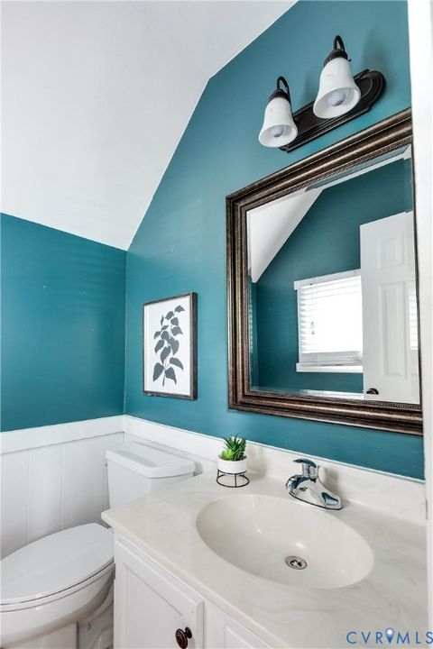 Tiny photo for 510 Overcliff Court, Midlothian, VA 23114 (MLS # 2616991)