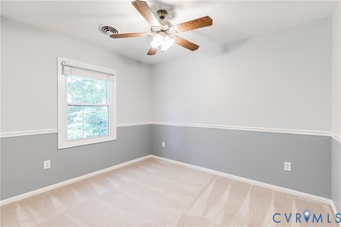 Tiny photo for 510 Overcliff Court, Midlothian, VA 23114 (MLS # 2616991)