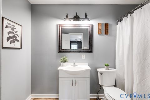 Tiny photo for 510 Overcliff Court, Midlothian, VA 23114 (MLS # 2616991)