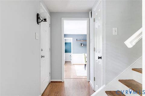 Tiny photo for 510 Overcliff Court, Midlothian, VA 23114 (MLS # 2616991)