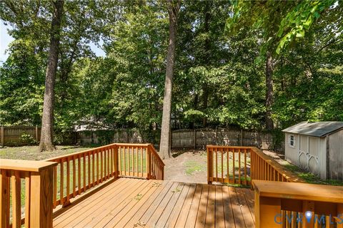 Tiny photo for 510 Overcliff Court, Midlothian, VA 23114 (MLS # 2616991)