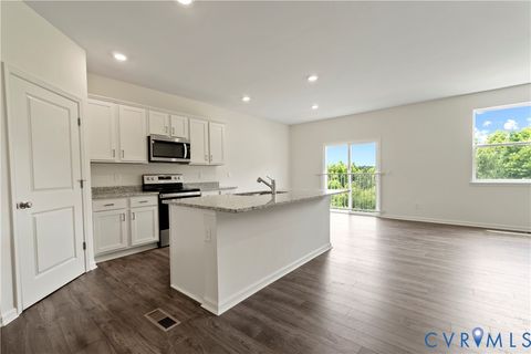 Tiny photo for 9537 Fuchsia Drive, Chester, VA 23237 (MLS # 2613445)