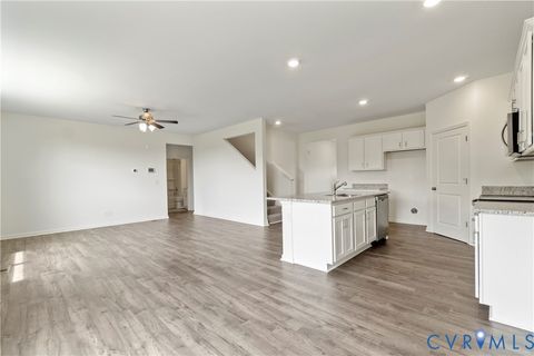 Tiny photo for 9537 Fuchsia Drive, Chester, VA 23237 (MLS # 2613445)