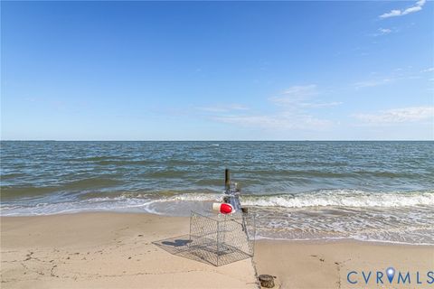 Tiny photo for 76 Cottage Place, Heathsville, VA 22473 (MLS # 2609003)