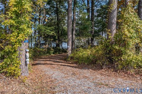 Tiny photo for 76 Cottage Place, Heathsville, VA 22473 (MLS # 2609003)