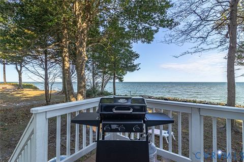 Tiny photo for 76 Cottage Place, Heathsville, VA 22473 (MLS # 2609003)