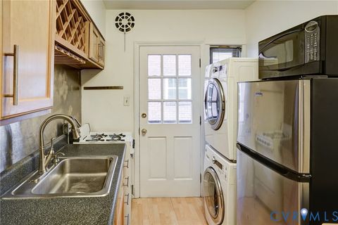 Tiny photo for 3531 Hanover Avenue #B, Richmond, VA 23221 (MLS # 2603957)