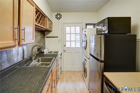 Tiny photo for 3531 Hanover Avenue #B, Richmond, VA 23221 (MLS # 2603957)
