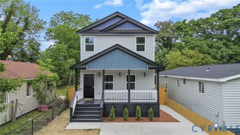 Photo of 1323 Montgomery Avenue, Petersburg, VA 23803 (MLS # 2611663)