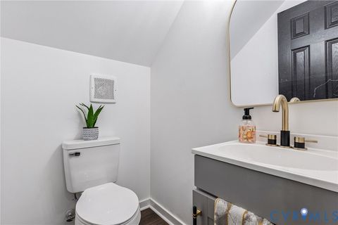 Tiny photo for 1323 Montgomery Avenue, Petersburg, VA 23803 (MLS # 2611663)