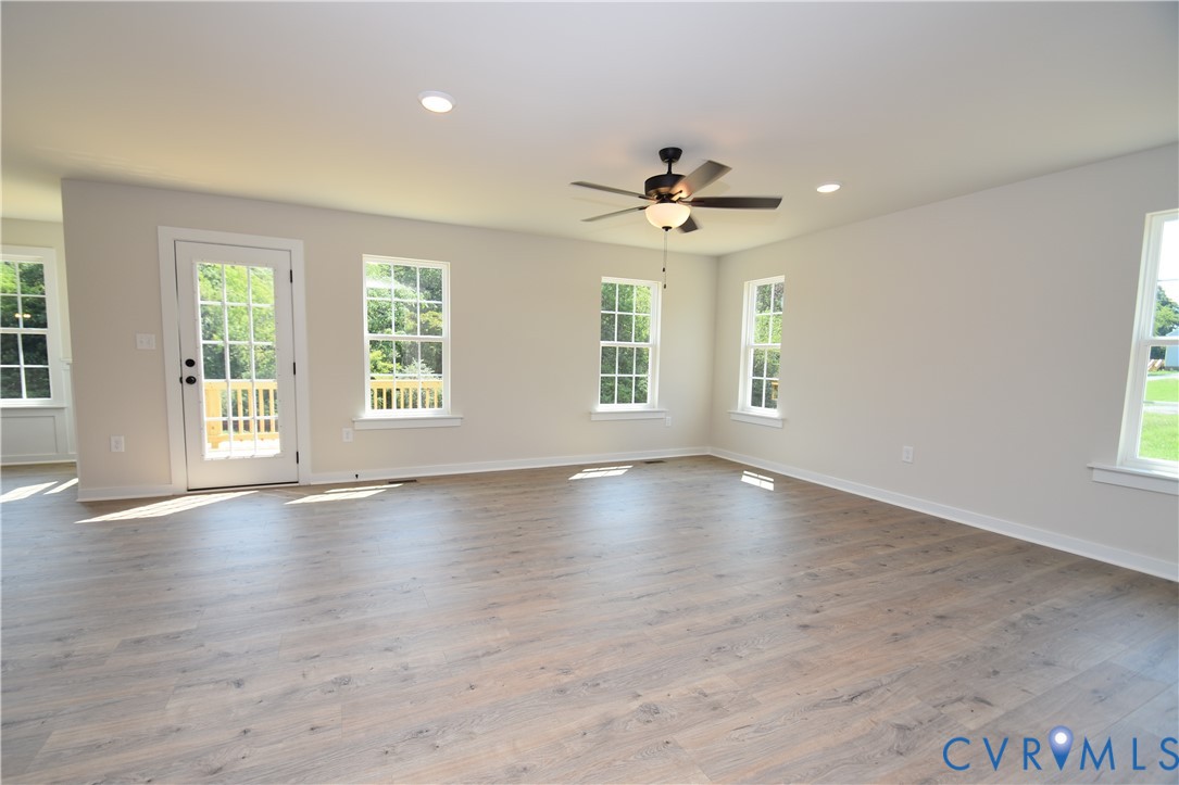 8209 Grantham Woods Way