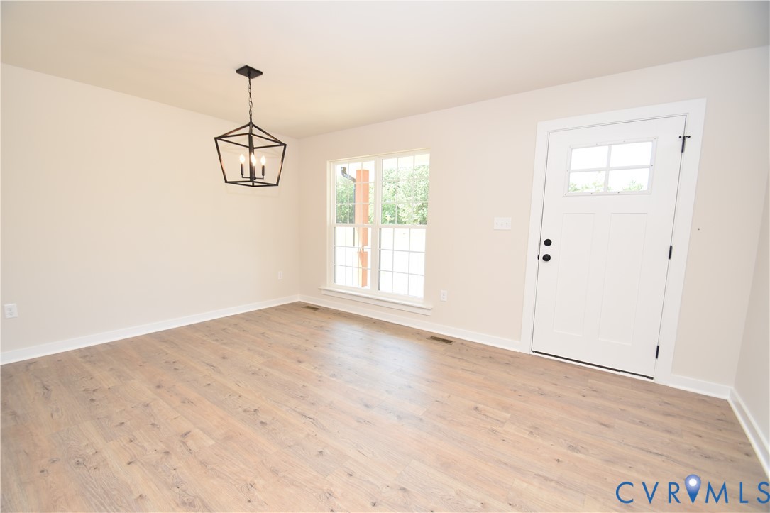 8209 Grantham Woods Way