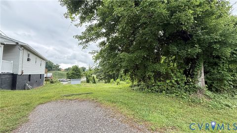 Tiny photo for 305 sellers Street, Martinsville, VA 24112 (MLS # 2616600)