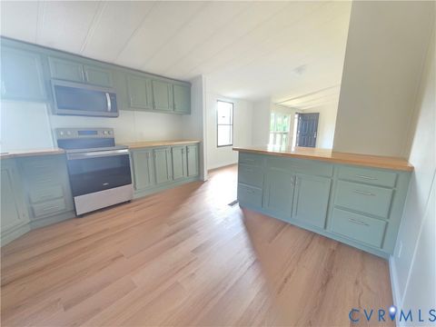 Tiny photo for 16808 Hamilton Arms Road, Dinwiddie, VA 23840 (MLS # 2608030)